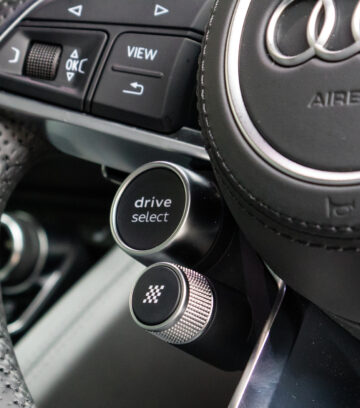 Audi R8 2018 drive mode button