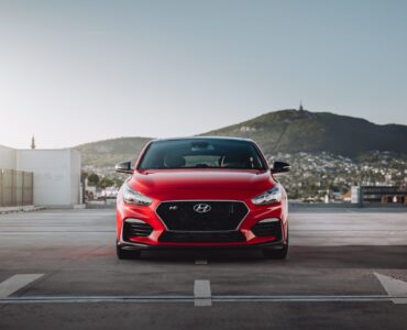 red Hyundai i30