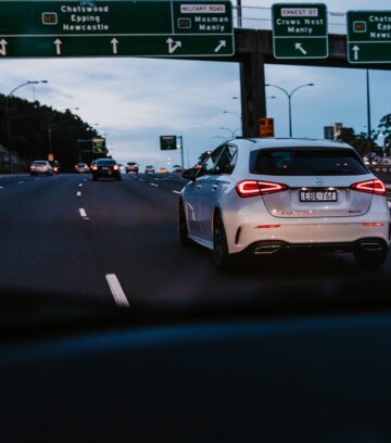 SUVs driving on sydney motorway